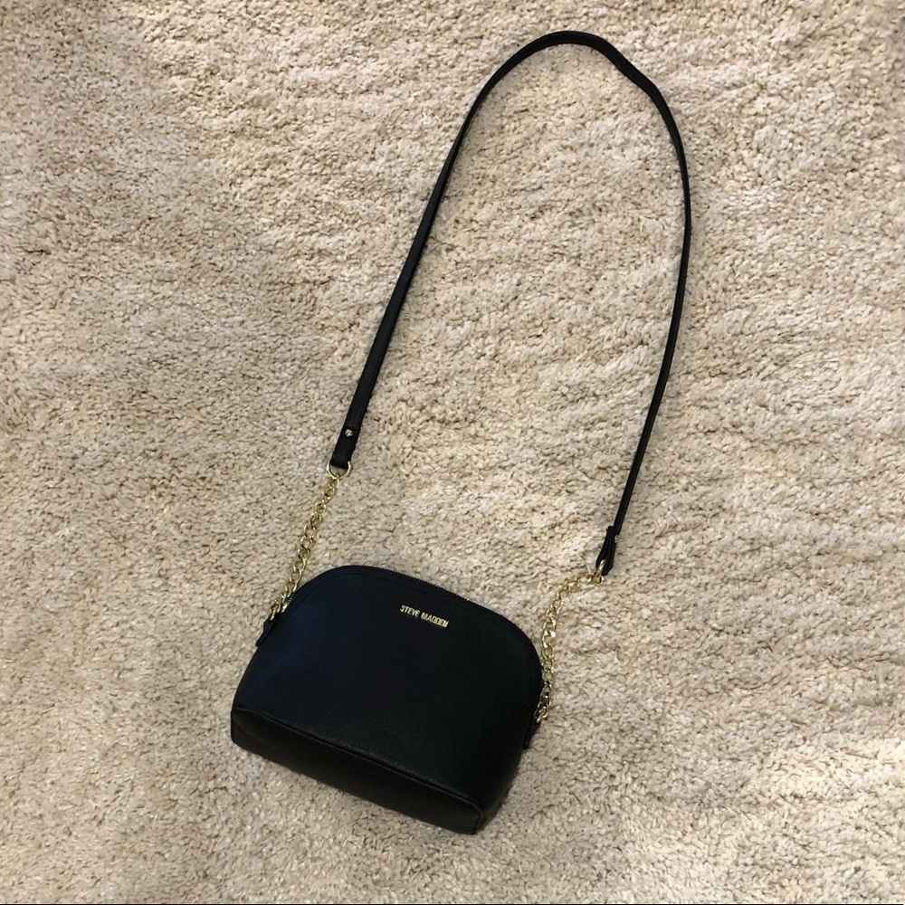 Steve Madden black cross body purse